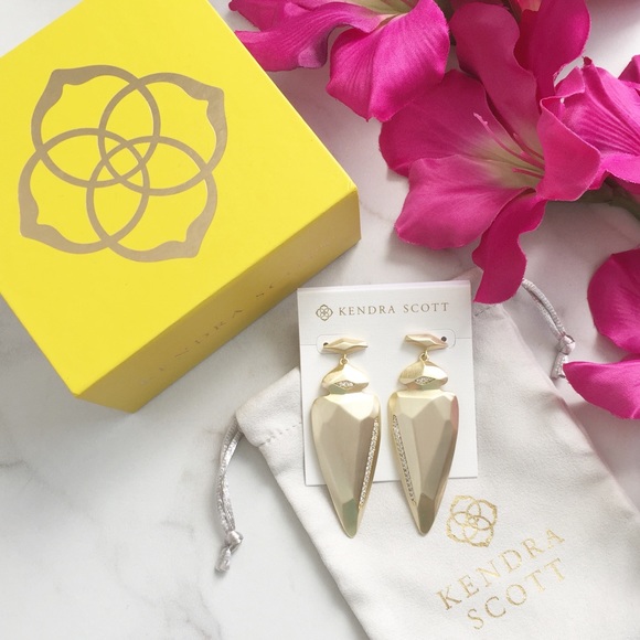 Kendra Scott Jewelry - Kendra Scott Stellar gold drop earrings